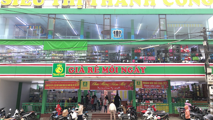 Thanh Cong Market